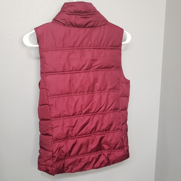SO maroon vest - Picture 3 of 4